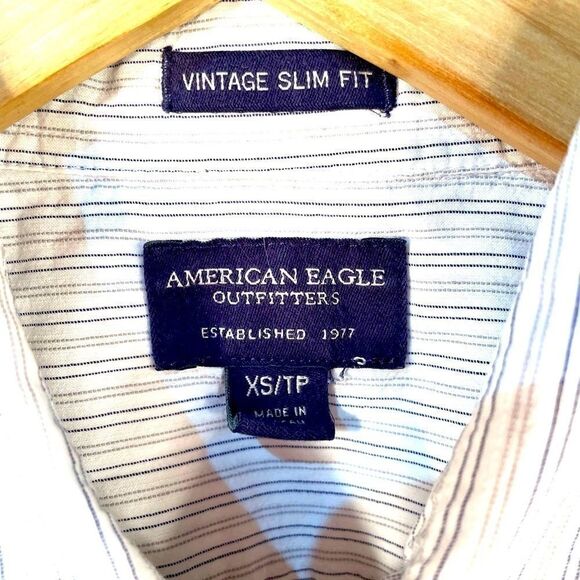 AEO VINTAGE SLIM FIT WHITE W STRIPES  XS LS SHIRT - Picture 4 of 5